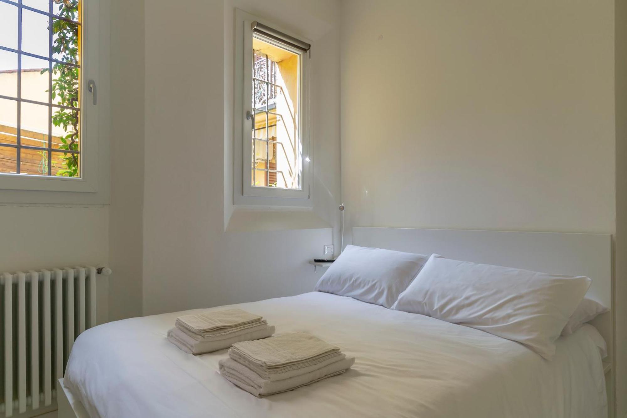 Apartment Amos - 5 Minutes From Piazza Maggiore Bologna Exterior photo